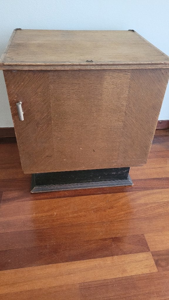 Retro nachtkastje, Ophalen, Gebruikt, Hout, 45 tot 65 cm