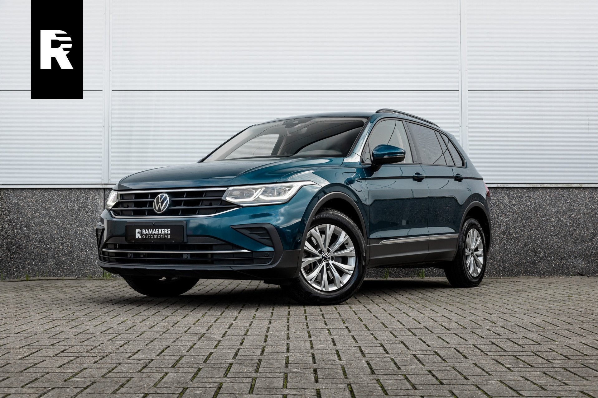 Volkswagen Tiguan 1.4 TSI eHybrid Leder / 360 camera / Elekt