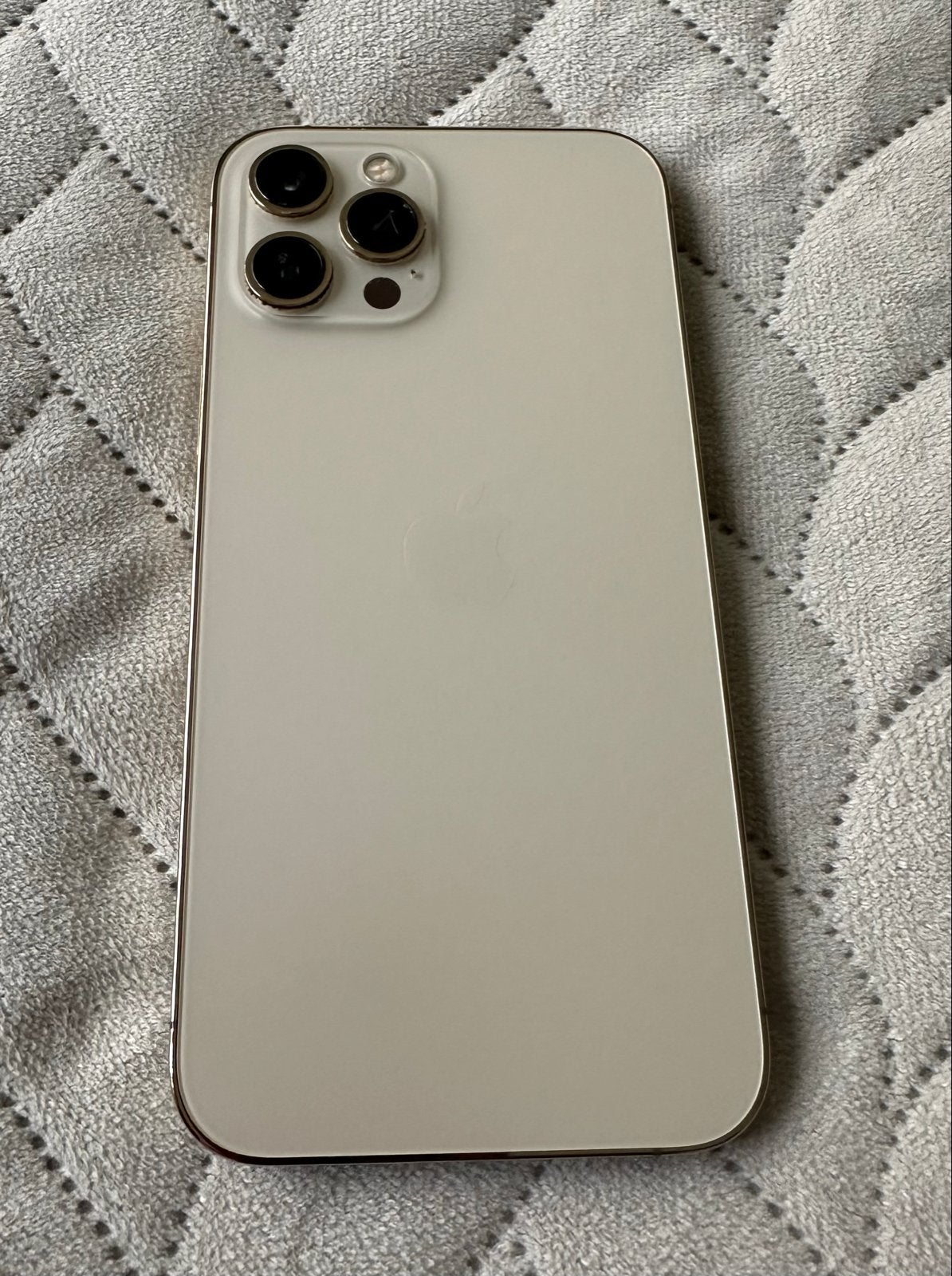 Foto 3 van iPhone 12 Pro Max 256GB Goud