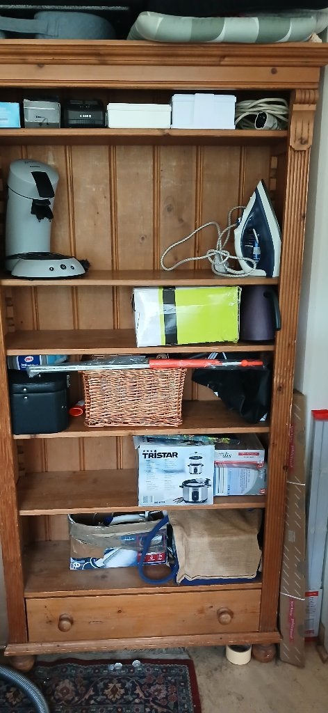 grenen boekenkast massief hout, Huis en Inrichting, Kasten | Boekenkasten, Ophalen, Met plank(en), Gebruikt, Natuur kleur
