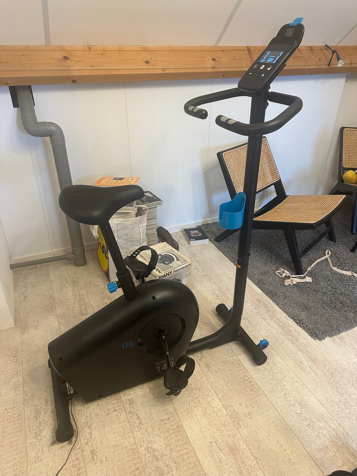 Domyos 140 hometrainer, Ophalen, Zo goed als nieuw, Metaal, Benen