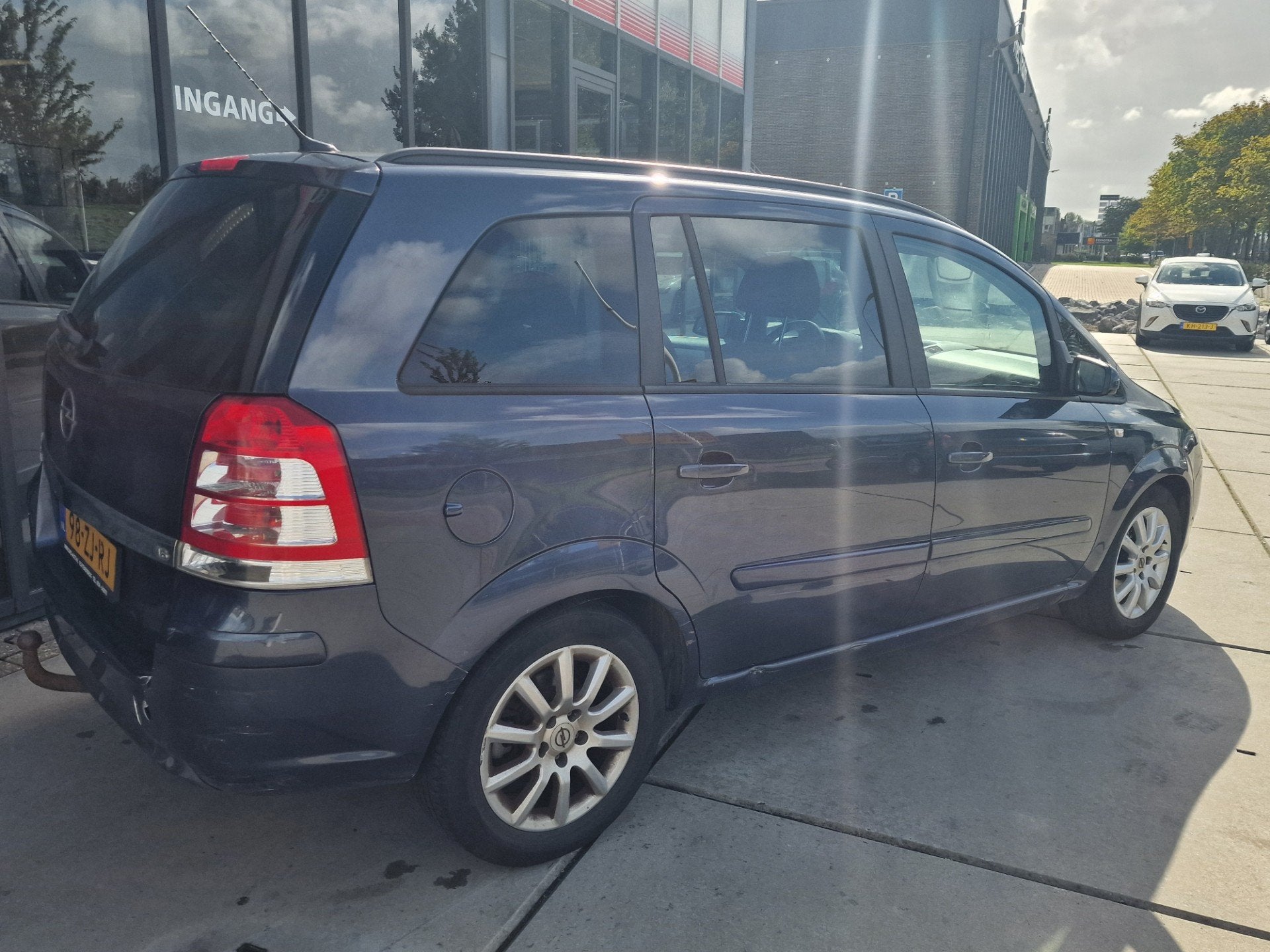 Opel Zafira 1.6 Temptation - Airco - 7 Persoons - Trekhaak, Auto's, Voorwielaandrijving, Gebruikt, Zwart, 4 cilinders