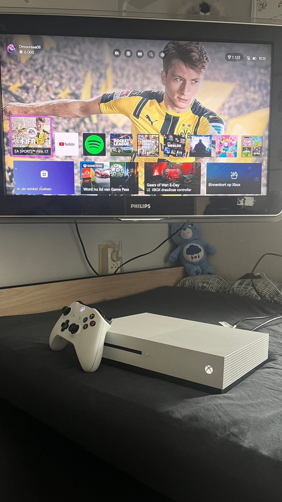 Xbox One S 1TB wit- disc drive- 1 controller- alle kabels, Spelcomputers en Games, Spelcomputers | Xbox One, Ophalen of Verzenden