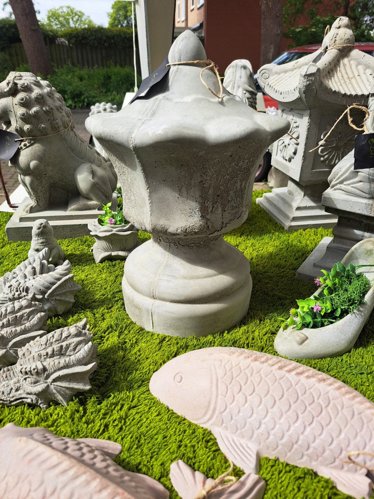 Betonnen ornament, Ophalen, Nieuw