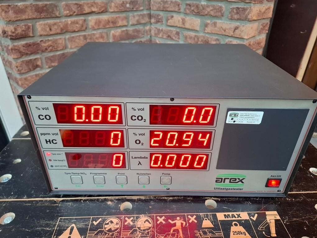 Arex 40-D 4-gastester, Ophalen