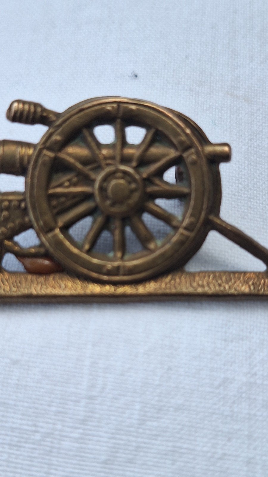 militaire badge artillerie kanon, Ophalen of Verzenden, Landmacht, Overige gebieden, Embleem of Badge