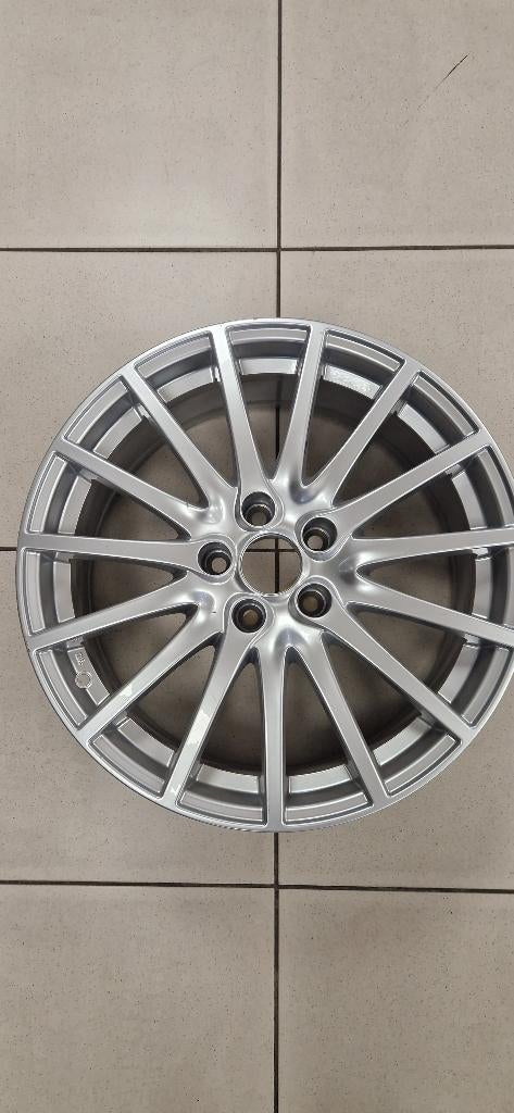 Alfa Romeo 159 velg 18", Ophalen, Nieuw