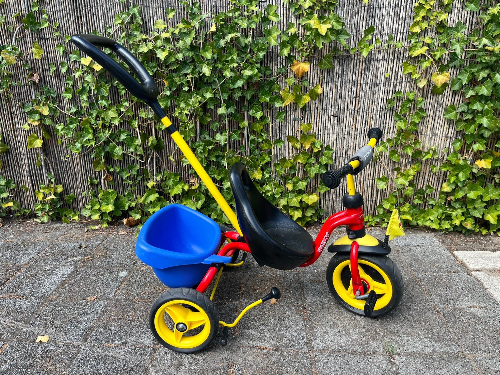 Puky driewieler met duwstang., Ophalen, Gebruikt, Duwstang