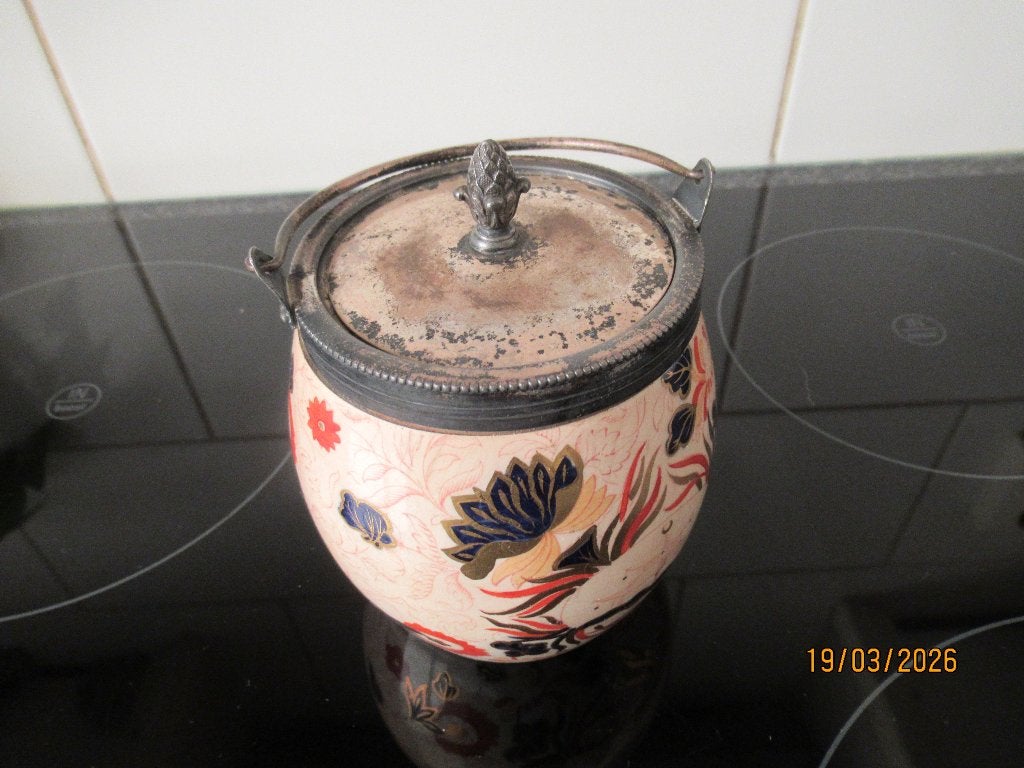 ANTIEK BEWERKT JAPANSE GAUDI IMARI IRONSTONE? POTJE, Ophalen of Verzenden