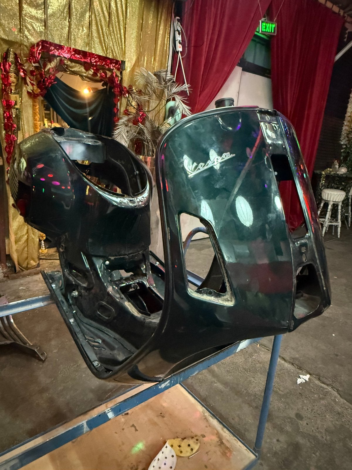 Vespa gts zonder kenteken of papieren lees beschrijving, Ophalen, Zo goed als nieuw, Benzine
