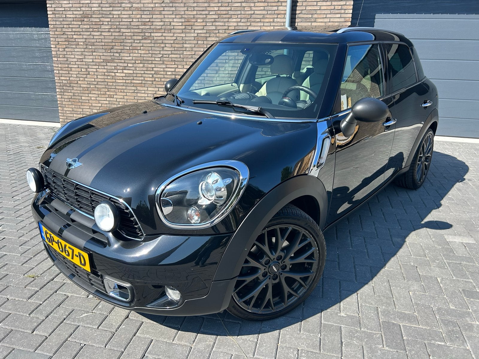 MINI Countryman Cooper S Chili 184PK AUT | Panorama | H&K, Zwart, Particulier, SUV of Terreinwagen, 500 kg