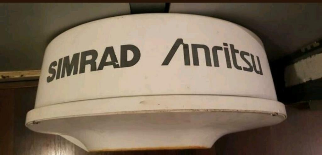 Simrad INRITSU radardome RB715A., Watersport en Boten, Ophalen of Verzenden, Zo goed als nieuw, Radar