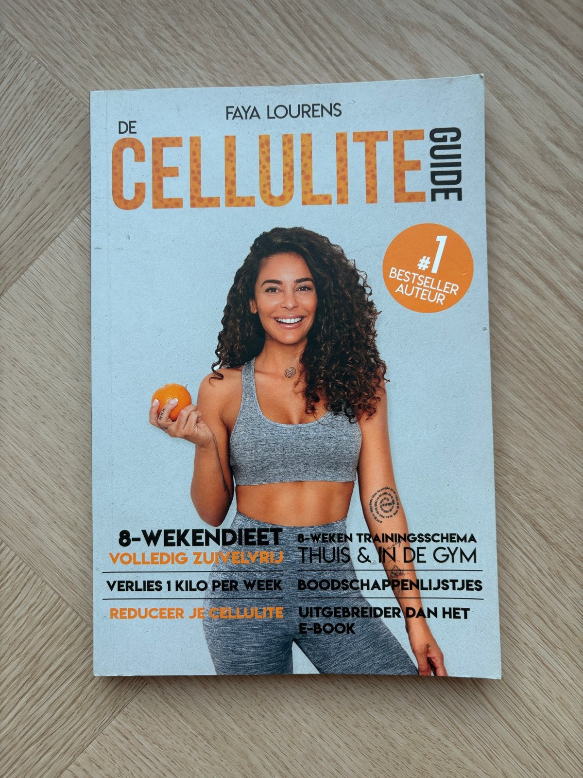 De Cellulite Guide - Faya Lourens, Ophalen of Verzenden, Gelezen, Gezondheid en Conditie