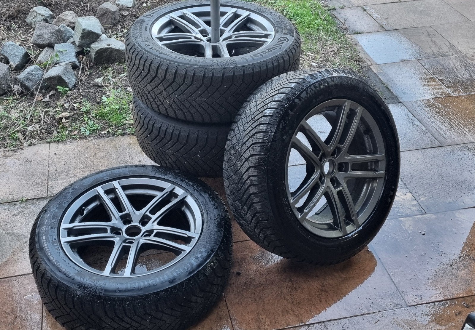 17" Continental VikingContact 8 winterbanden, Dezent velgen, Ophalen, Gebruikt, Banden en Velgen, 17 inch