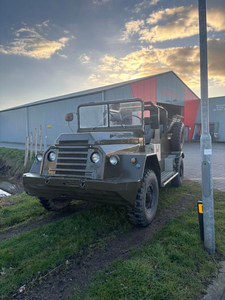 DAF YA126 uit 1956, Auto's, Trekhaak, Bruin, Handgeschakeld, Vierwielaandrijving