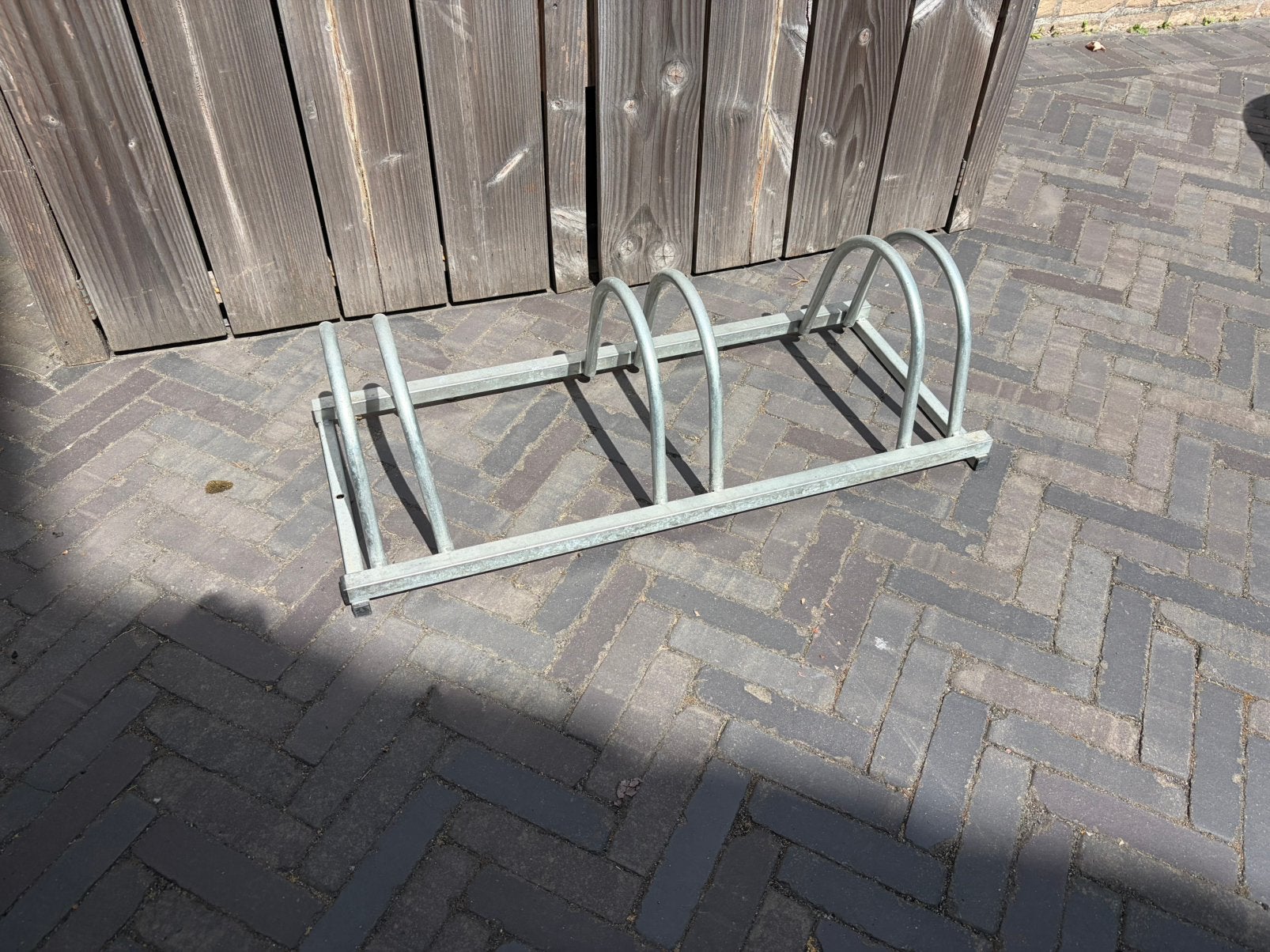 Fietsenrek voor drie fietsen erg degelijk, Ophalen, Zo goed als nieuw