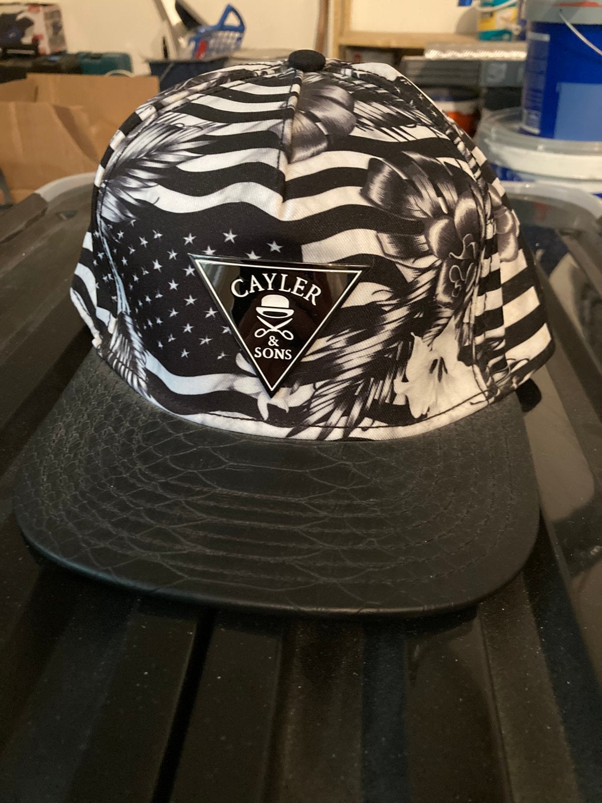Snapback Cayler & Sons, Ophalen, Zo goed als nieuw