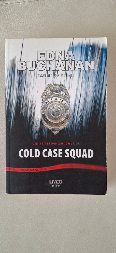 Cold Case Squad - Edna Buchanan, Boeken, Ophalen of Verzenden, Gelezen