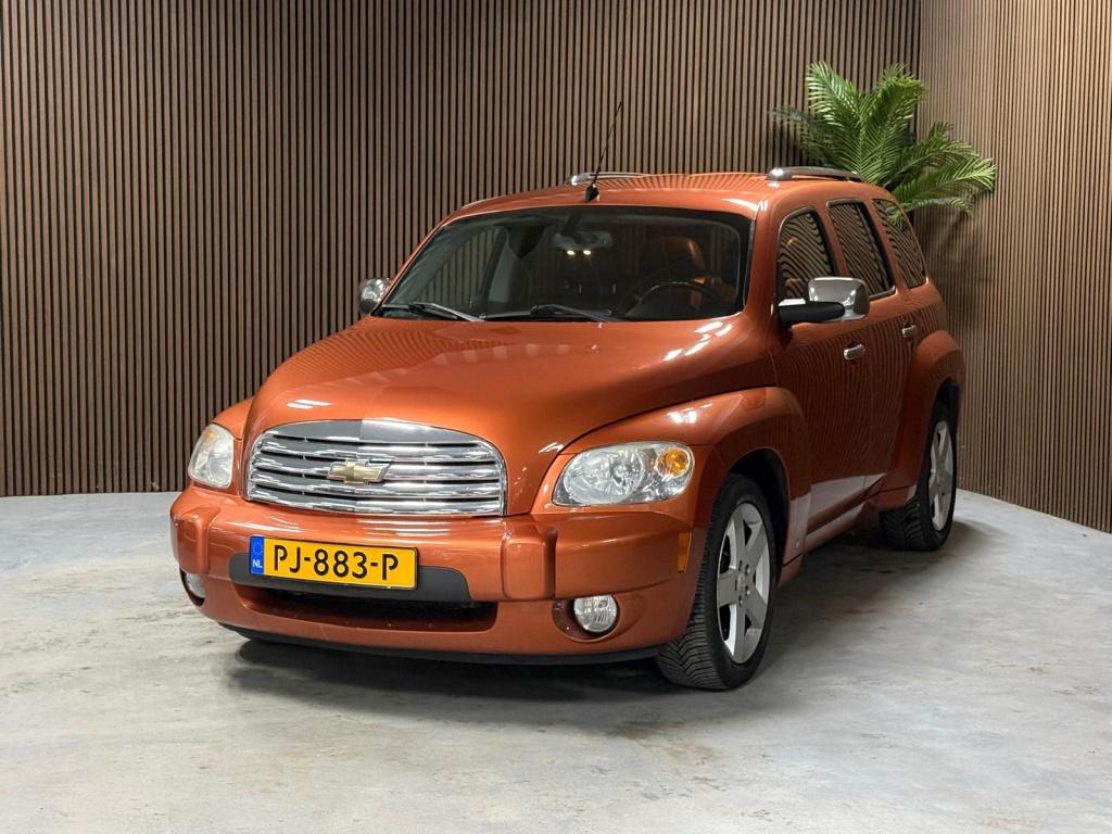 Chevrolet HHR 2.4 LT (bj 2009), Auto's, Chevrolet, Overige modellen, Leder, Handgeschakeld, 1390 kg
