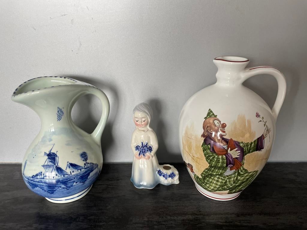 Beeldje goebel en 2 vaasjes merk ., Ophalen