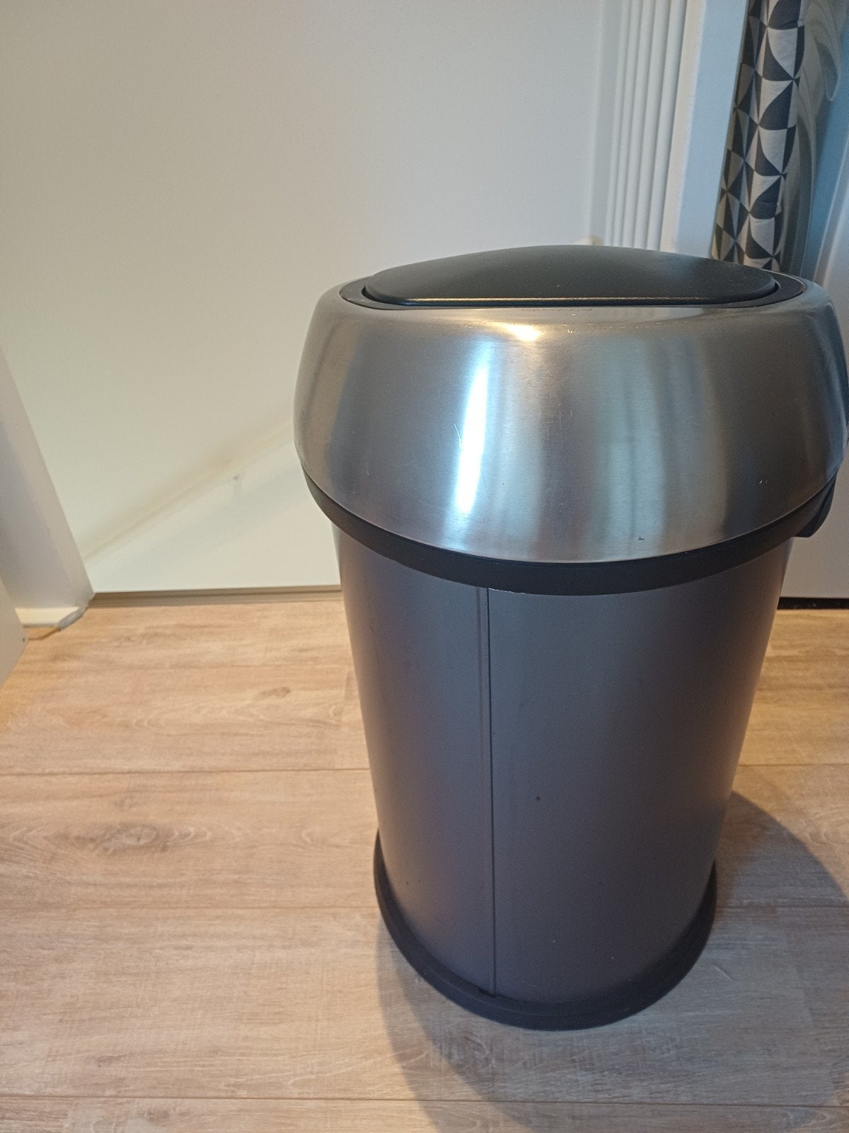 brabantia touch bin 60 l
