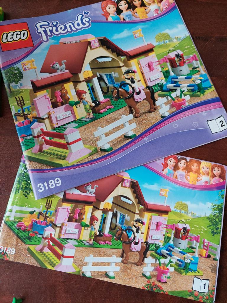LEGO Friends Heartlake ponyclub, Kinderen en Baby's, Speelgoed | Duplo en Lego, Lego, Friends, Ophalen of Verzenden, Complete set