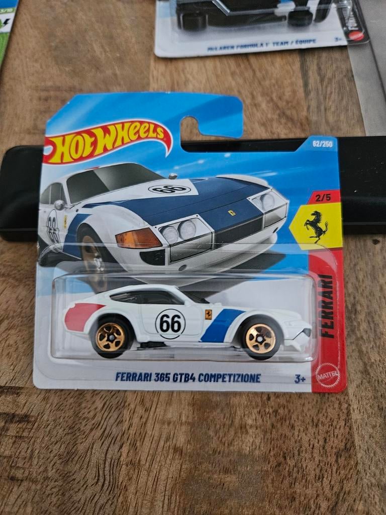 Hotwheels Ferrari GTB4 Competizione wit nieuw, Ophalen of Verzenden, Nieuw, Auto