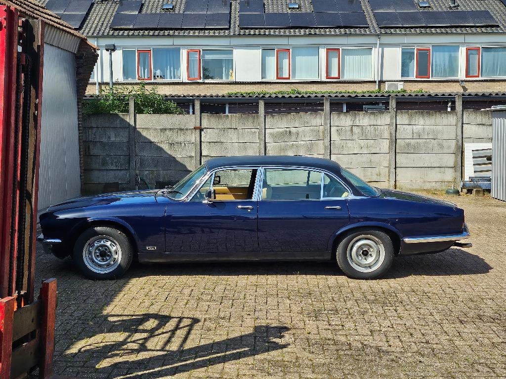 Jaguar XJ 5.3 LWB AUT 1978 Blauw, foto 2