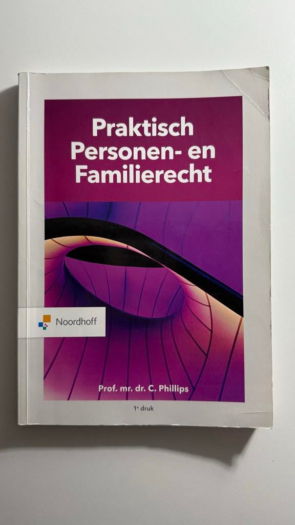 Praktisch Personen- en Familierecht - Prof. mr. dr. C. Phill, Ophalen of Verzenden, Gamma, Zo goed als nieuw, HBO