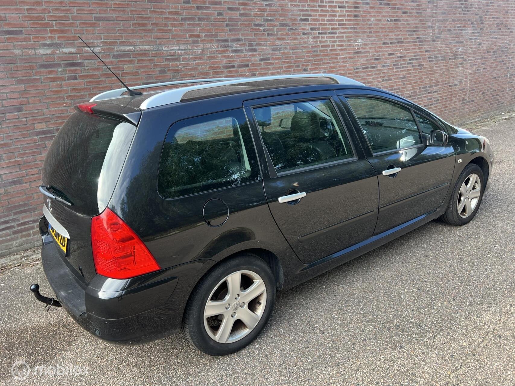 Peugeot 307 SW 1.6-16V Pack |6 persoons|Panoramadak |Nap, Gebruikt, 4 cilinders, 715 kg, Zwart