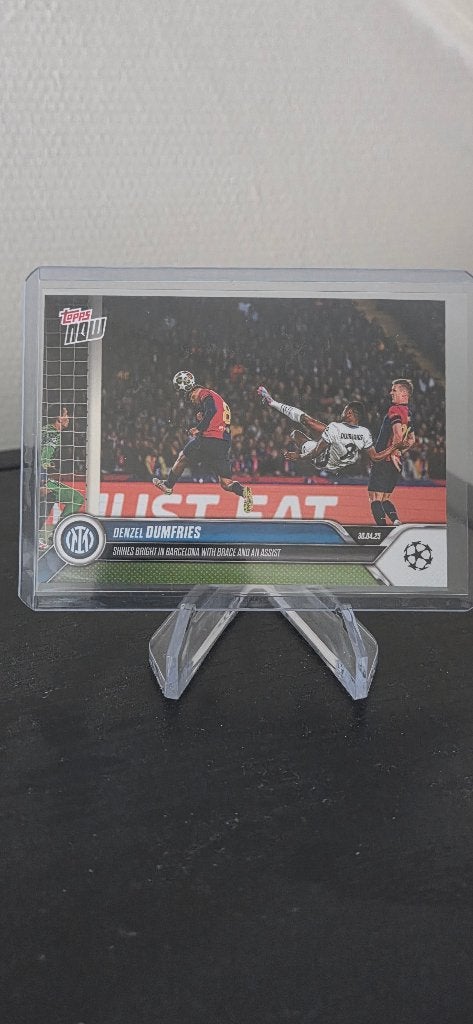 2025 Topps Now Denzel Dumfries internazionale, Verzenden, Nieuw, Buitenlandse clubs, Spelerskaart