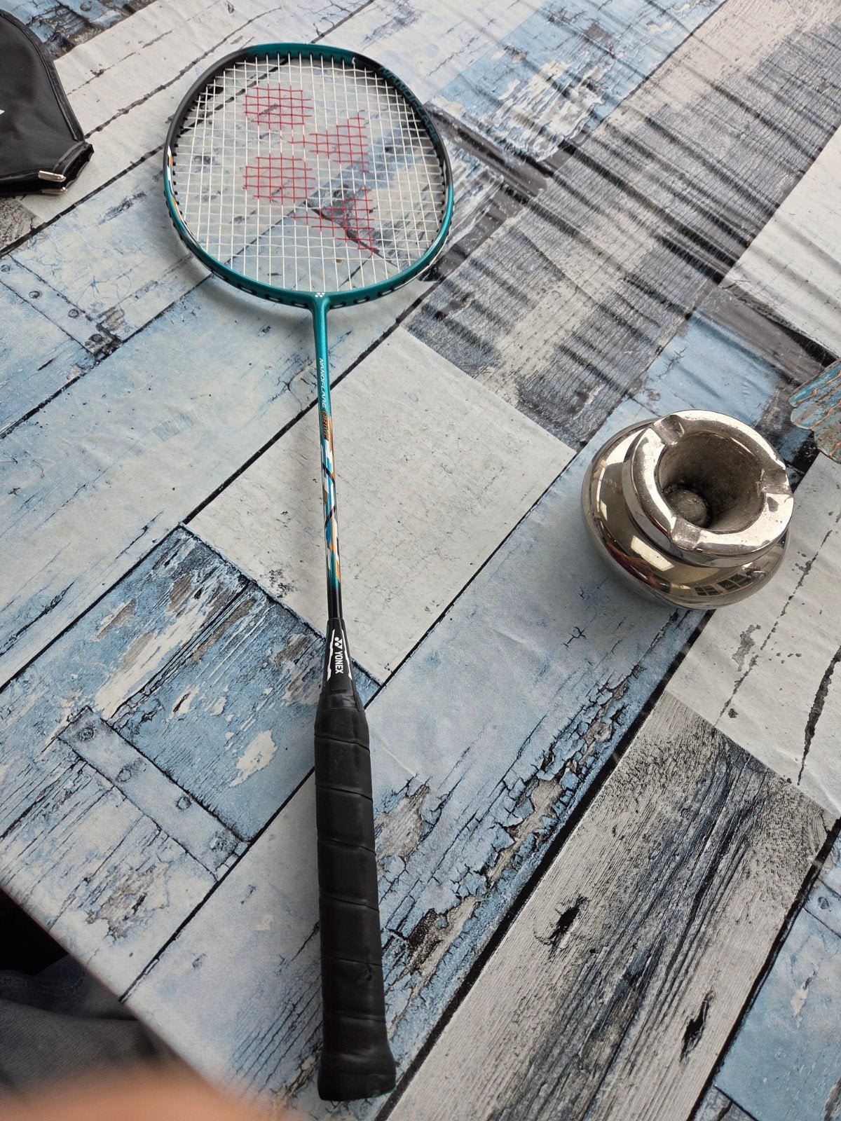 badminton racket, Sport en Fitness, Badminton, Ophalen of Verzenden, Zo goed als nieuw, Racket(s)