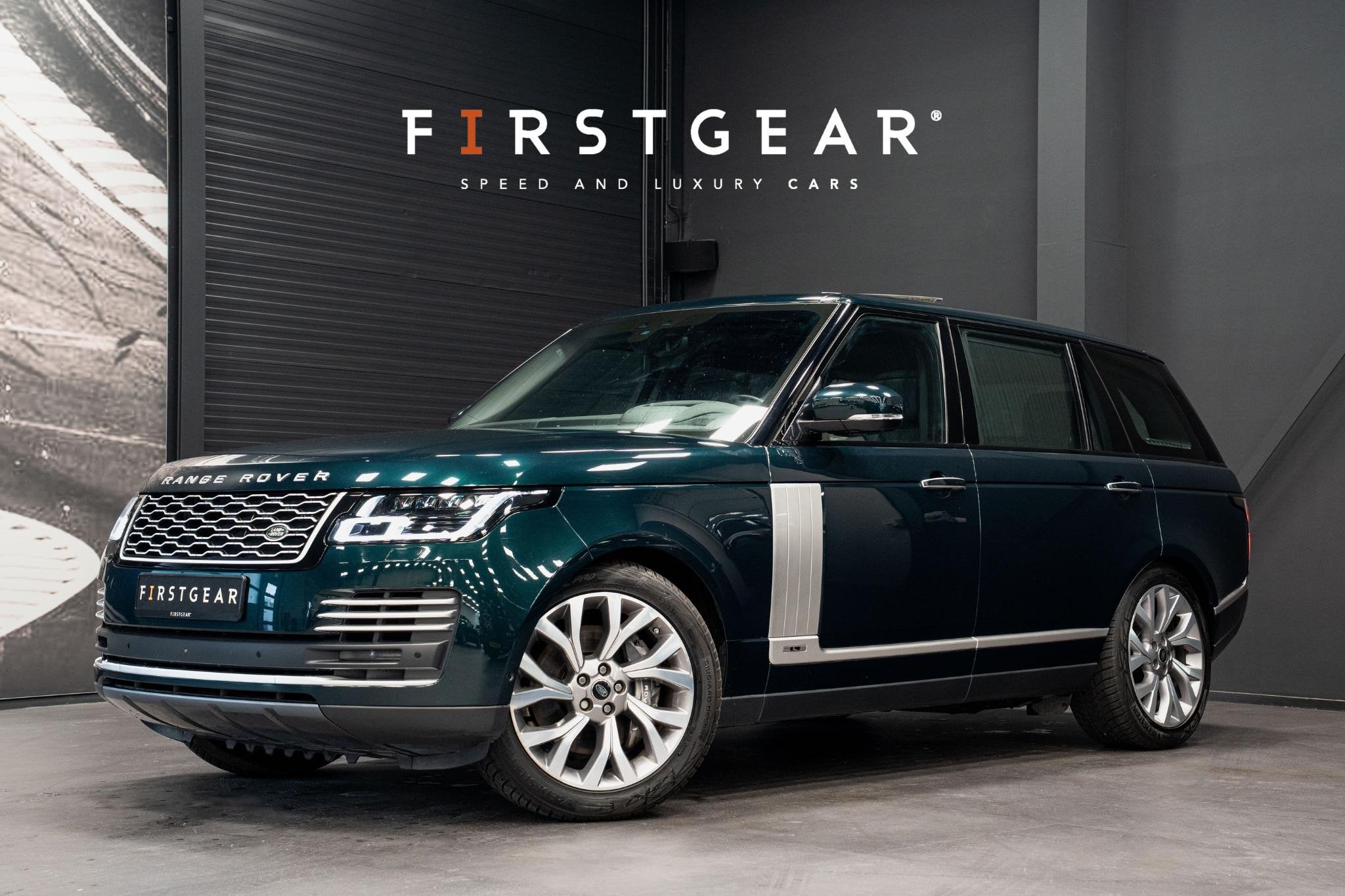 Land Rover Range Rover 2.0 P400e LWB Autobiography *Meridian, 404 pk, Gebruikt, Zwart, Bedrijf