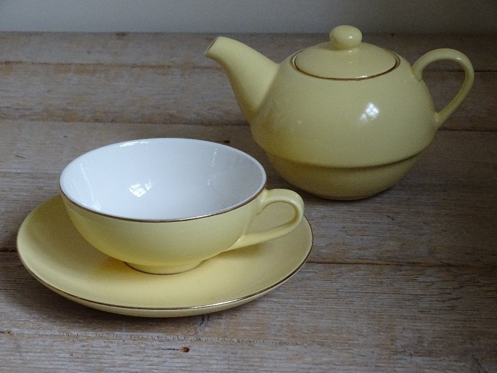 3x Tea-for-one, RIVERDALE, pastelkleur met goudbiesje, gaaf, Overige merken, Overige typen, Ophalen of Verzenden, Zo goed als nieuw