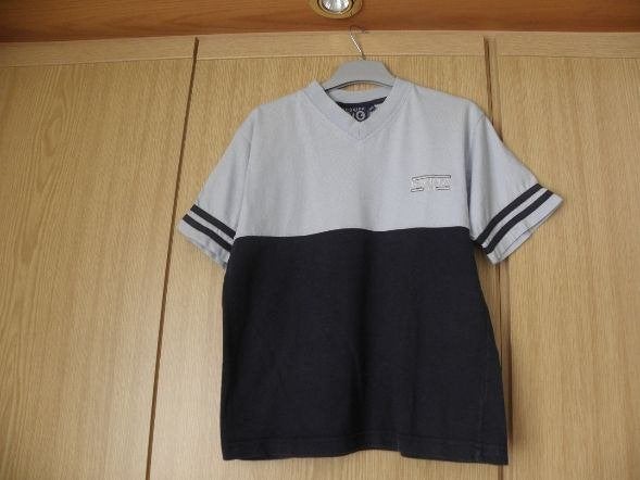 Goedkoop breed blauw katoenen v hals shirt HOOKIPA mt 140, Hookipa, Gebruikt, Ophalen of Verzenden, Shirt of Longsleeve