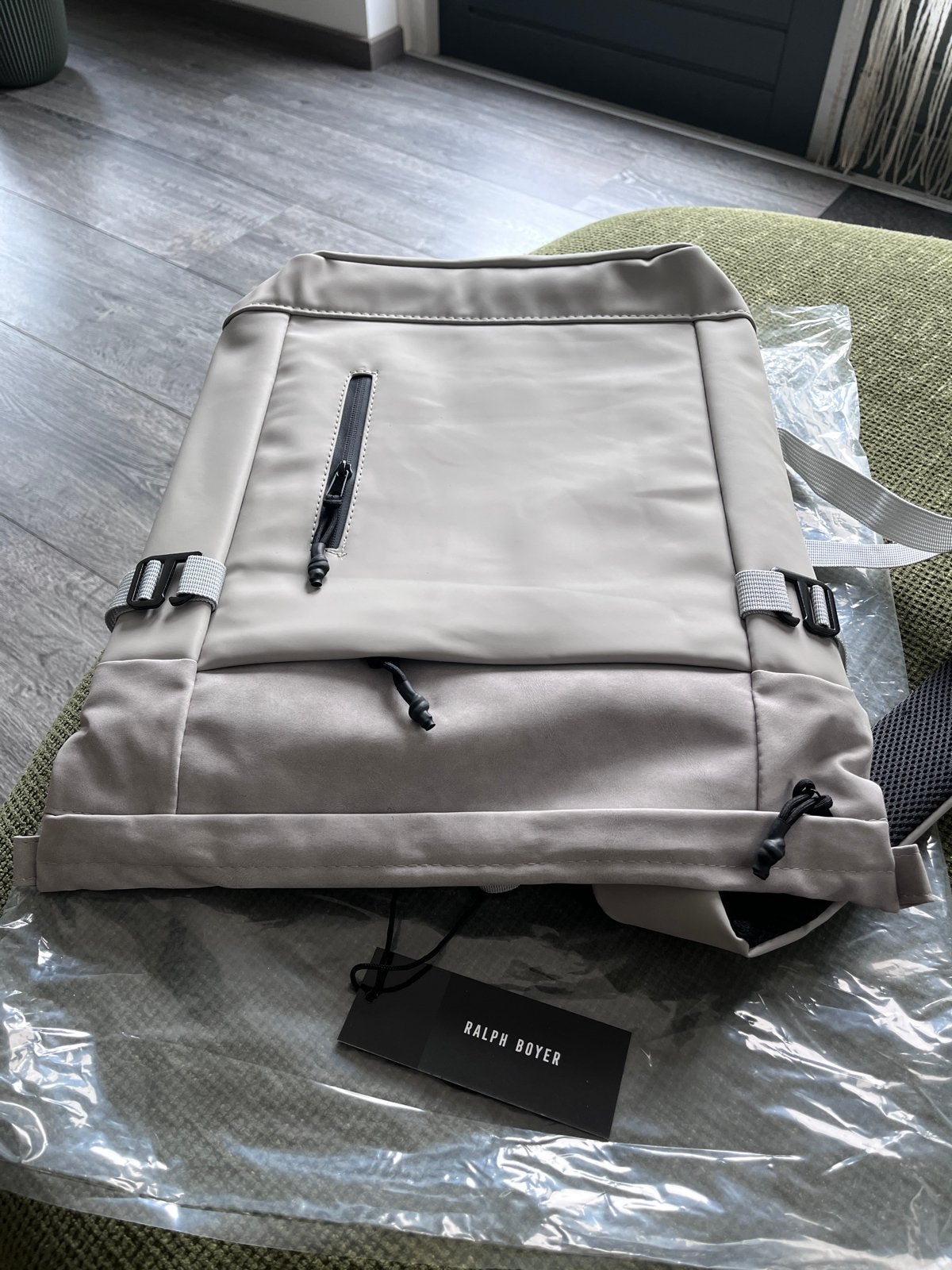 Nieuwe Ralph Boyer waterdichte Rugzak - Stijlvol & Praktisch, Sieraden, Tassen en Uiterlijk, Tassen | Rugtassen, 25 tot 40 cm