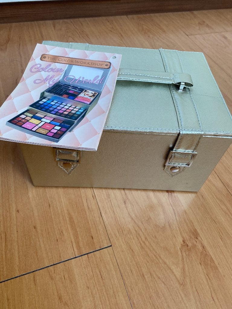 Make-upkoffer The color workshop, Gehele gezicht, Ophalen of Verzenden, Zo goed als nieuw, Make-up