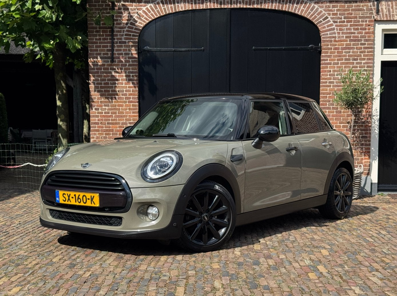MINI Cooper Chili 1.5 | Automaat | Stoelverwarming | CarPlay, 136 pk, Euro 6, 1165 kg, Leder en Stof