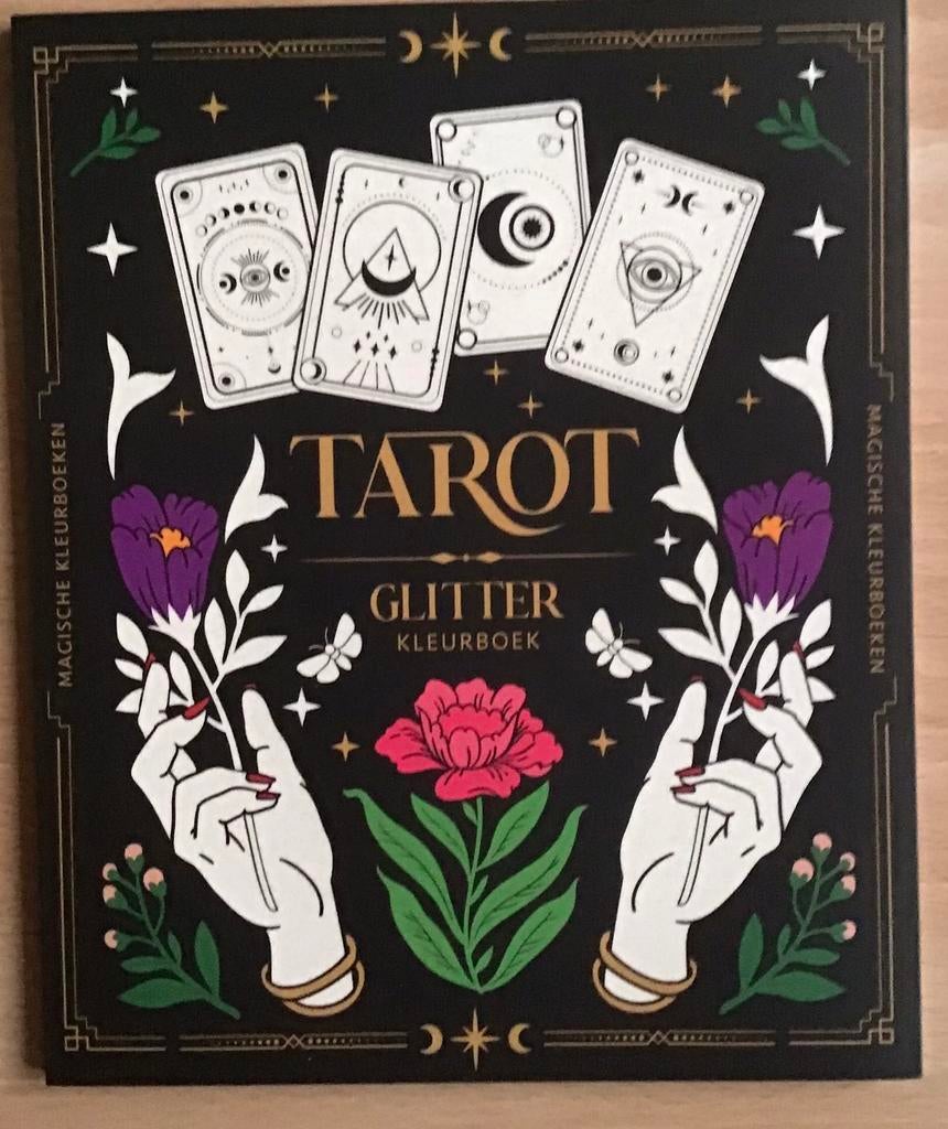 Magisch kleurboek - Tarot, Ophalen of Verzenden, Zo goed als nieuw, Tekenen en Schilderen, Interstat
