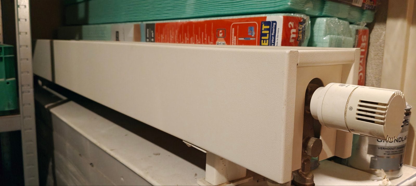 Jaga Convector Mini Vrijstaand - 1400x130x130mm, Ophalen, Gebruikt, Minder dan 30 cm, Radiator