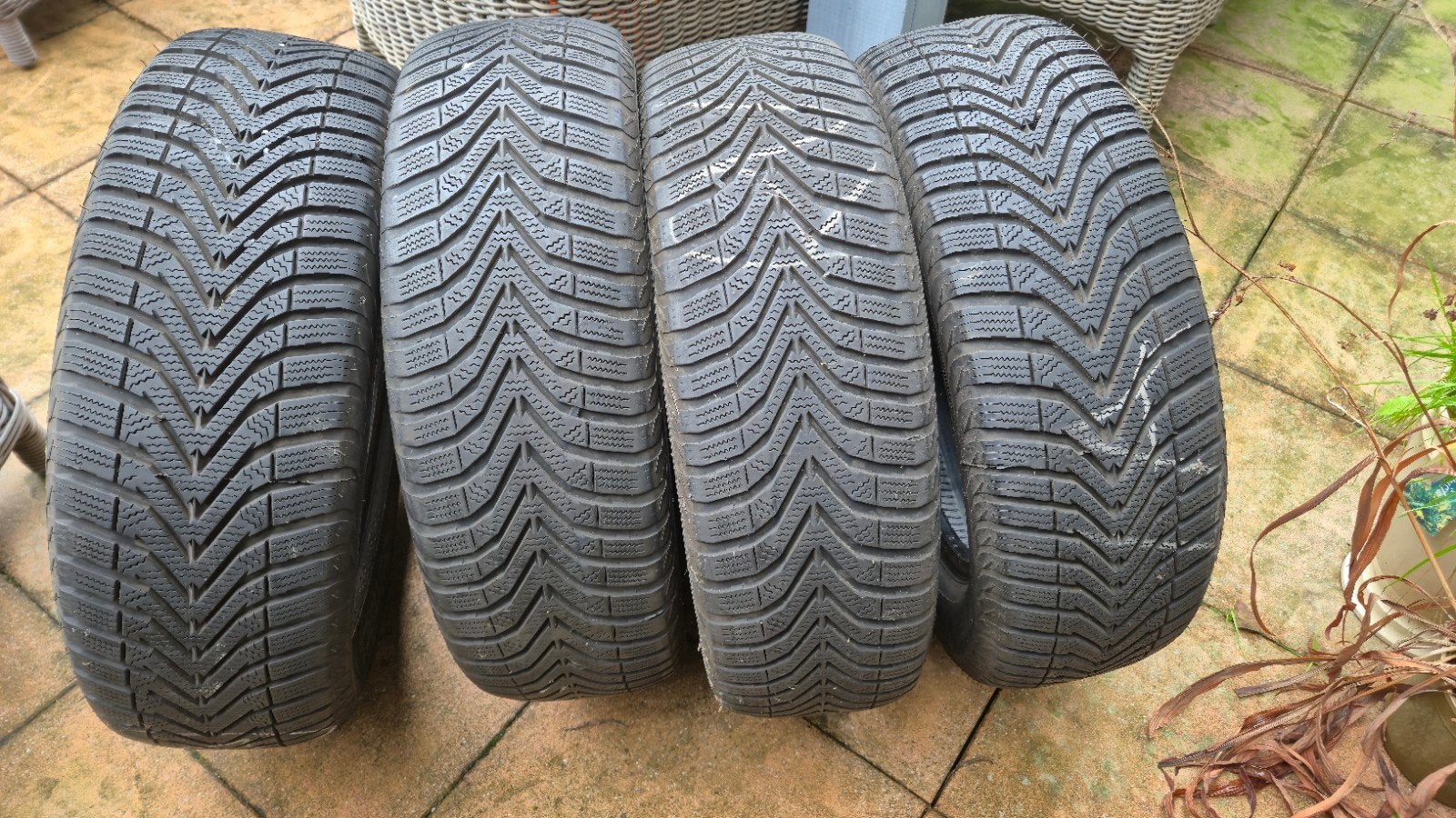 Bijna nieuwe winterbanden 195/65 R15, Ophalen, 15 inch, Winterbanden, Band(en)