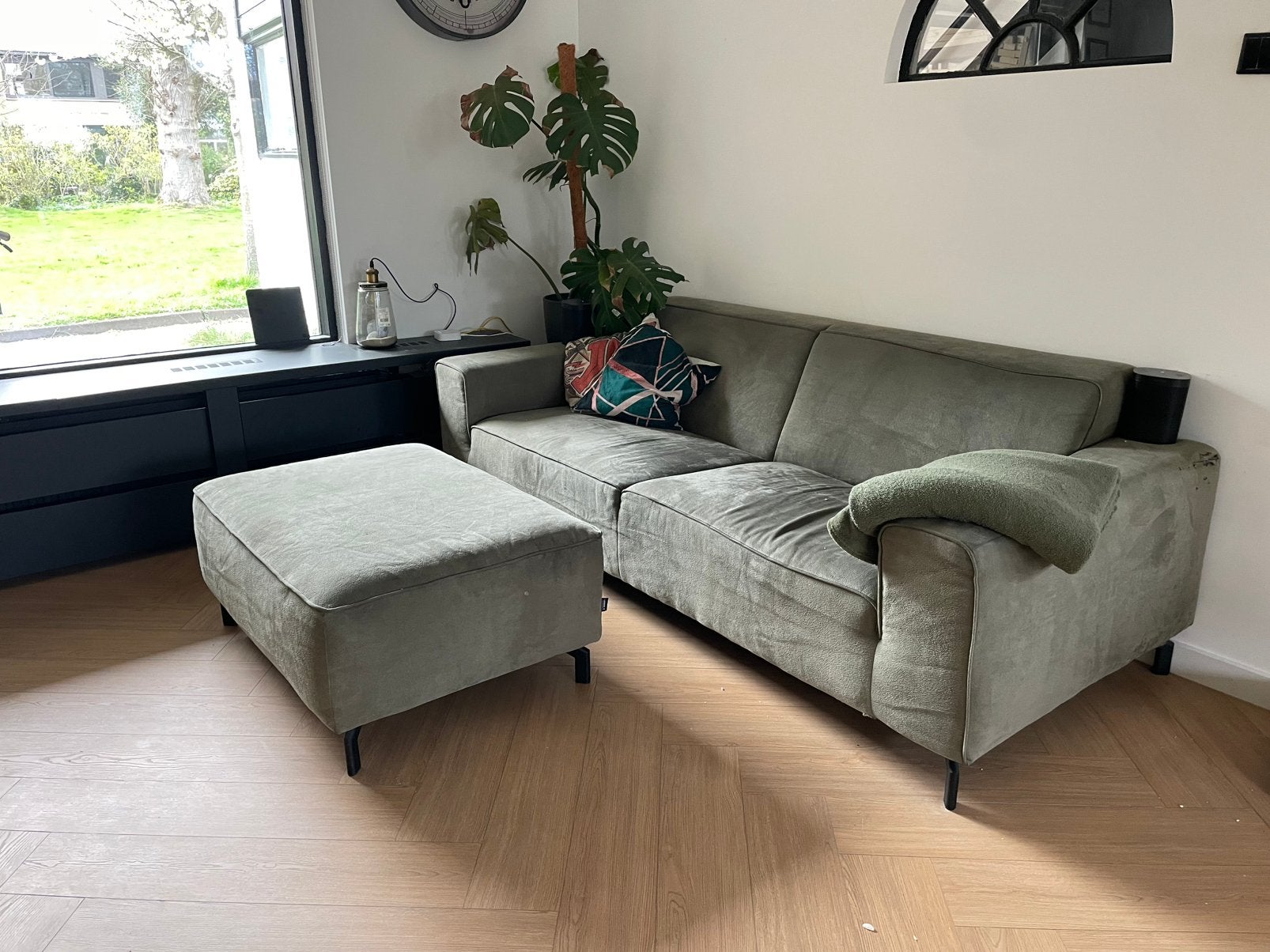 GRATIS 2,5 zits bsnk loods 5 olijfgroen, Huis en Inrichting, Banken | Complete zithoeken, Zo goed als nieuw, Ophalen