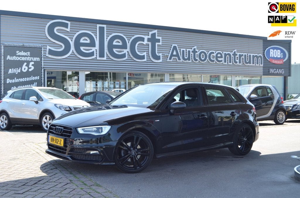 Audi A3 Sportback 1.4 TFSI Sport Edition|S-LINE|FULL BLACK|M, Voorwielaandrijving, 125 pk, Gebruikt, Euro 6