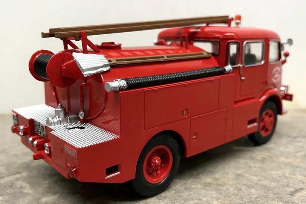 Berliet GLB 19 4x4 Bosbrandtankwagen Brandweerserie 1/43 136, Verzenden, Nieuw, Bus of Vrachtwagen, Overige merken