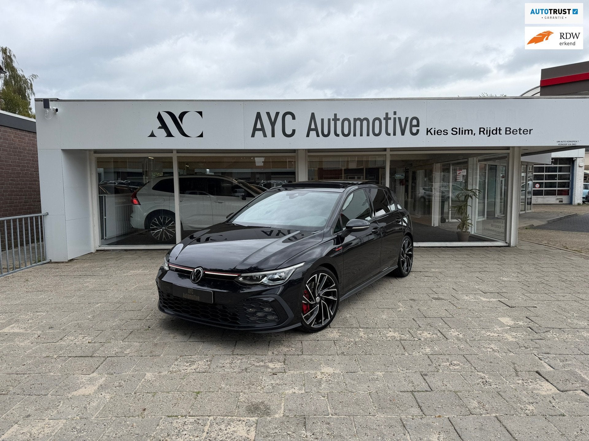 Volkswagen Golf 2.0 TSI GTI 245 PK Pano|Camera|IQ|ACC|, Euro 6, 4 cilinders, 1984 cc, Zwart