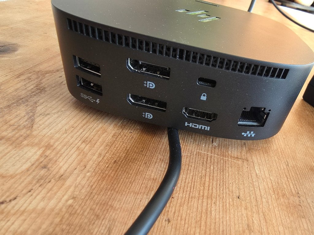 HP G5 Docking Station, Computers en Software, Hp, Docking station, Ophalen of Verzenden, Zo goed als nieuw