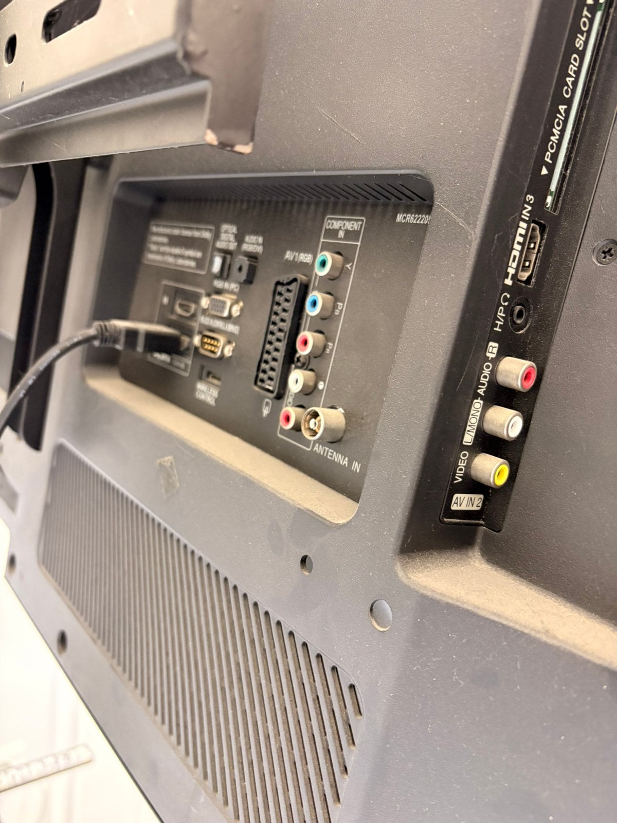 Lg tv incl. Verijbare standaard, Ophalen, Gebruikt, 50 Hz, 100 cm of meer