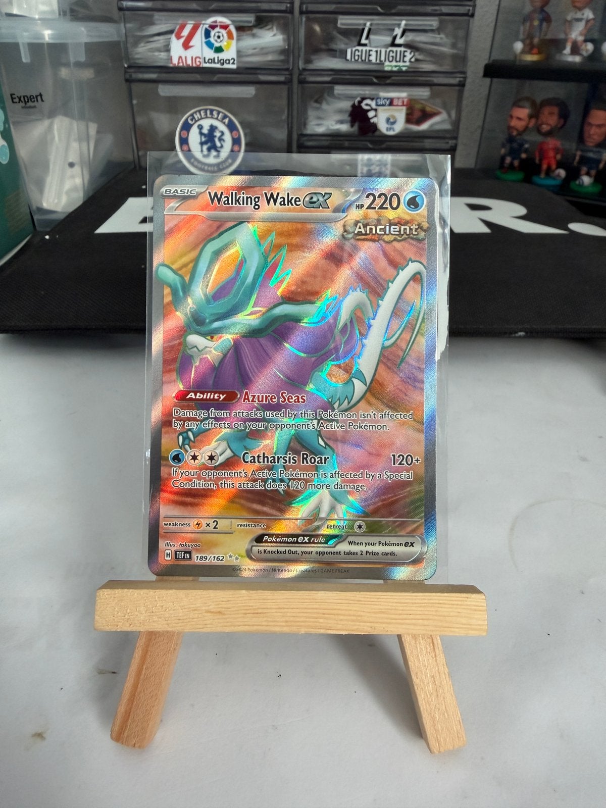 Pokemon Walking wake 189/162 TEF, Ophalen of Verzenden, Nieuw, Losse kaart, Foil