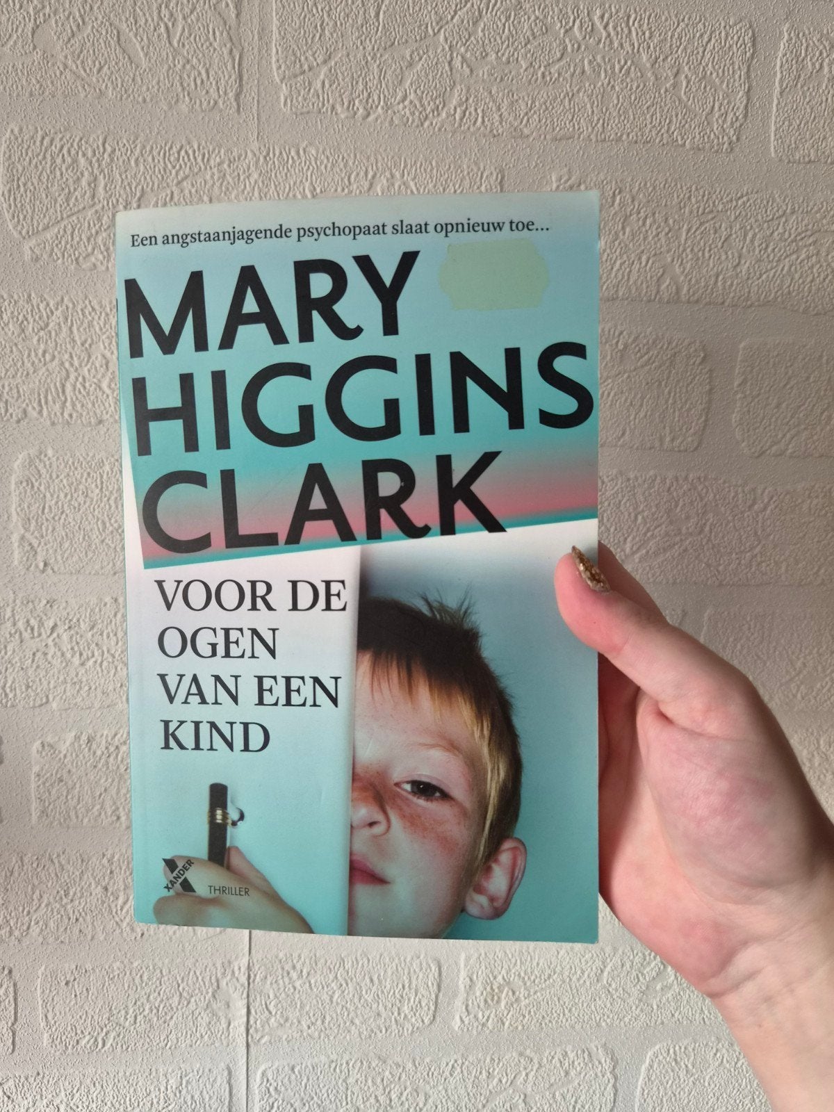 Voor de Ogen van een Kind - Mary Higgins Clark, Ophalen of Verzenden, Gelezen, Mary Higgins Clark