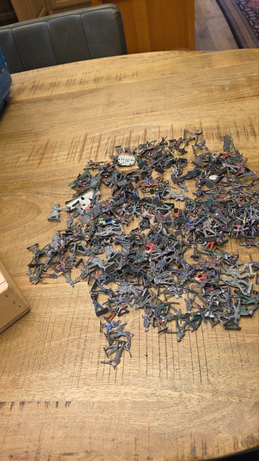 zeker 500 antieke tinnen soldaatjes, Antiek en Kunst, Verzenden